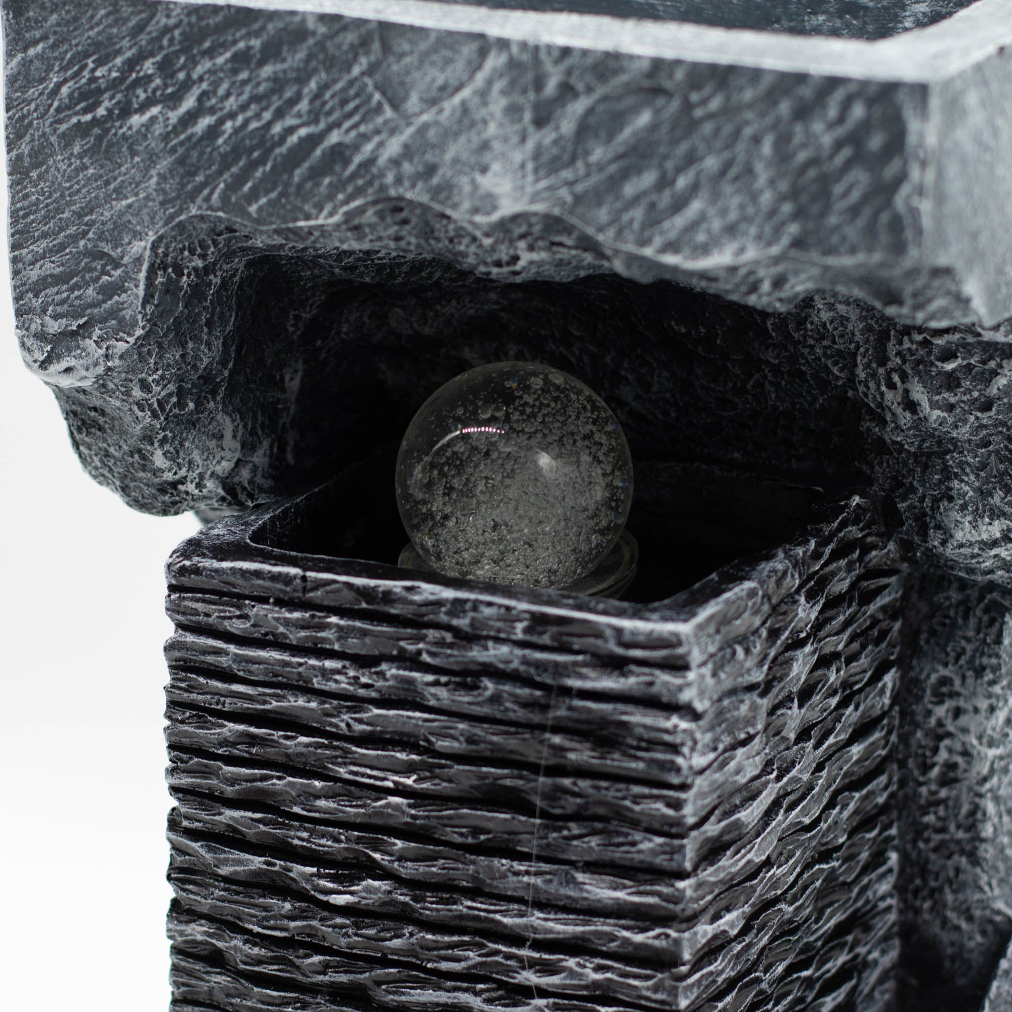 Grand Water Feature – Colour Changing Crystal Ball in Rock